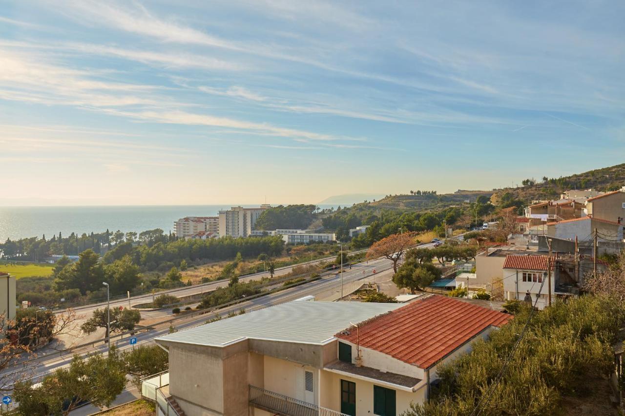 Apartments Zelic Tučepi المظهر الخارجي الصورة