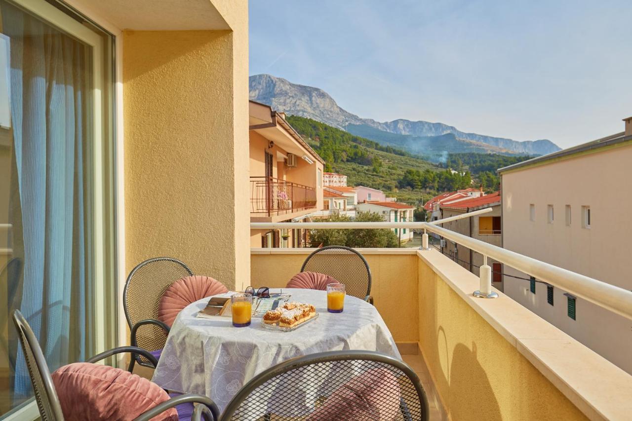 Apartments Zelic Tučepi المظهر الخارجي الصورة