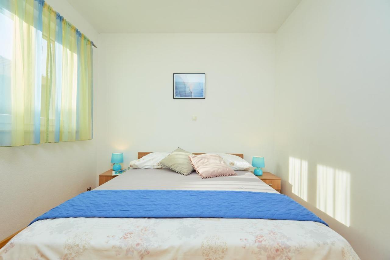 Apartments Zelic Tučepi المظهر الخارجي الصورة
